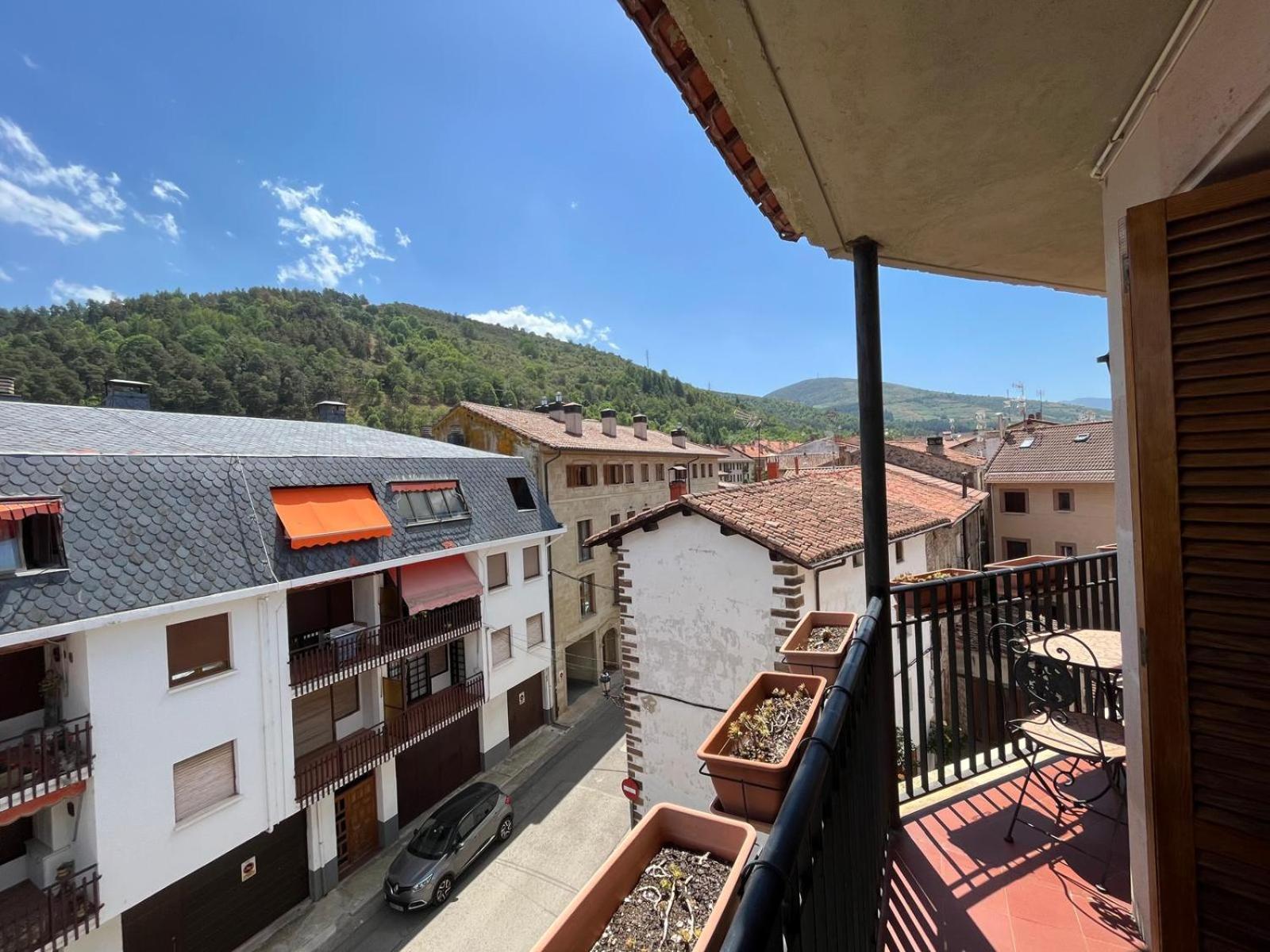 Alojamiento Las Endrinas Ezcaray Exterior photo